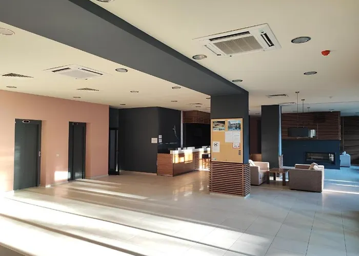 Bright Near Pirin Golf Bansko W Terrace 아파트