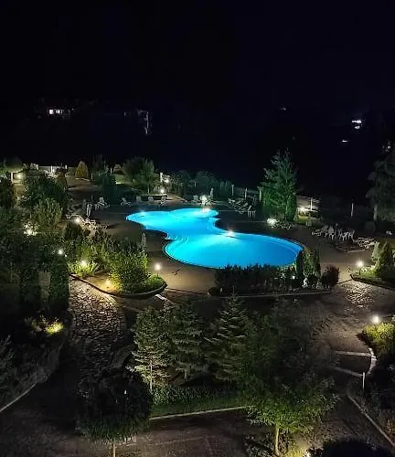 Bright Near Pirin Golf Bansko W Terrace 아파트 라즐로그